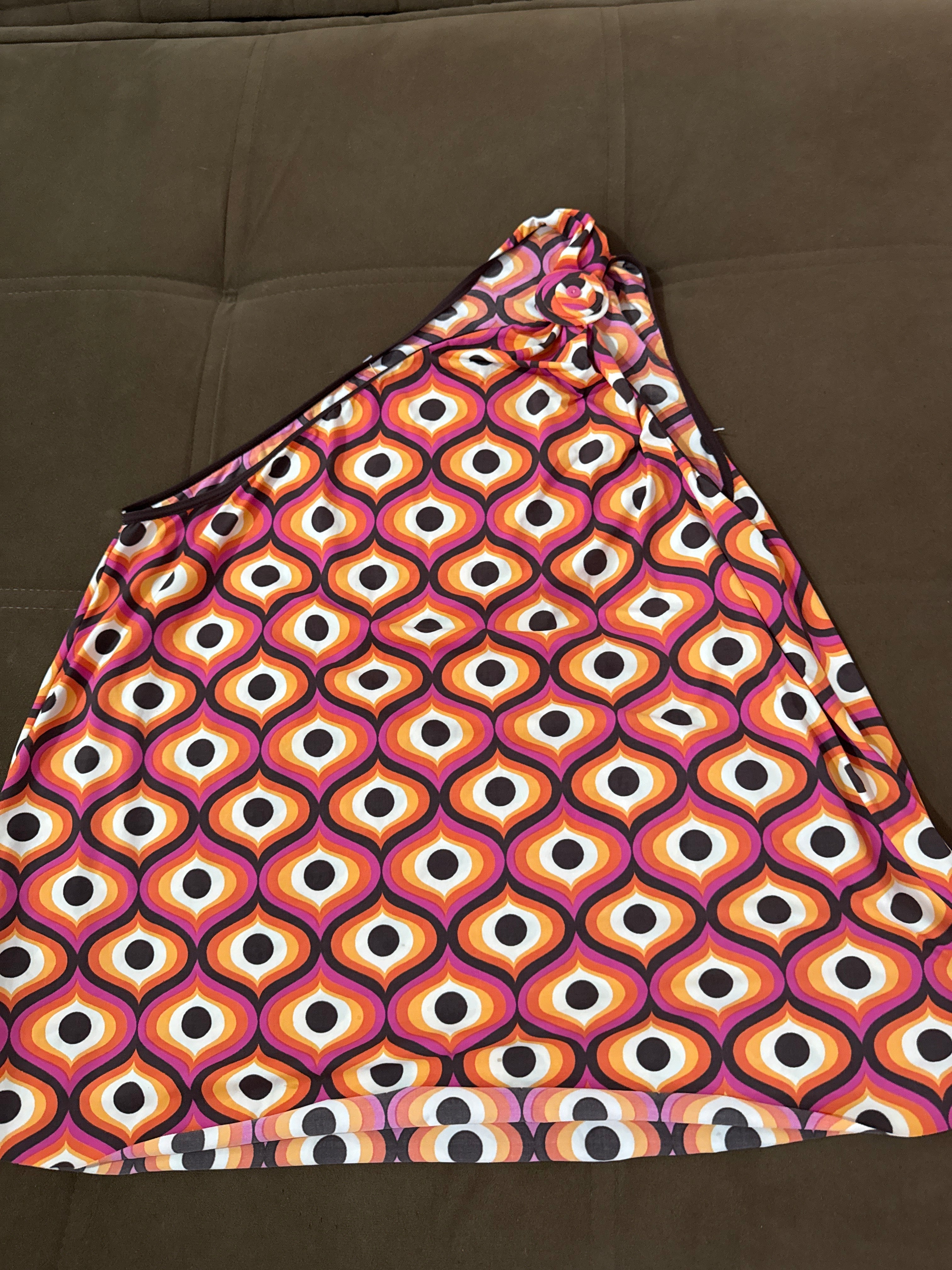 Blusa Um Ombro Só Estampa Retrô com Elastano