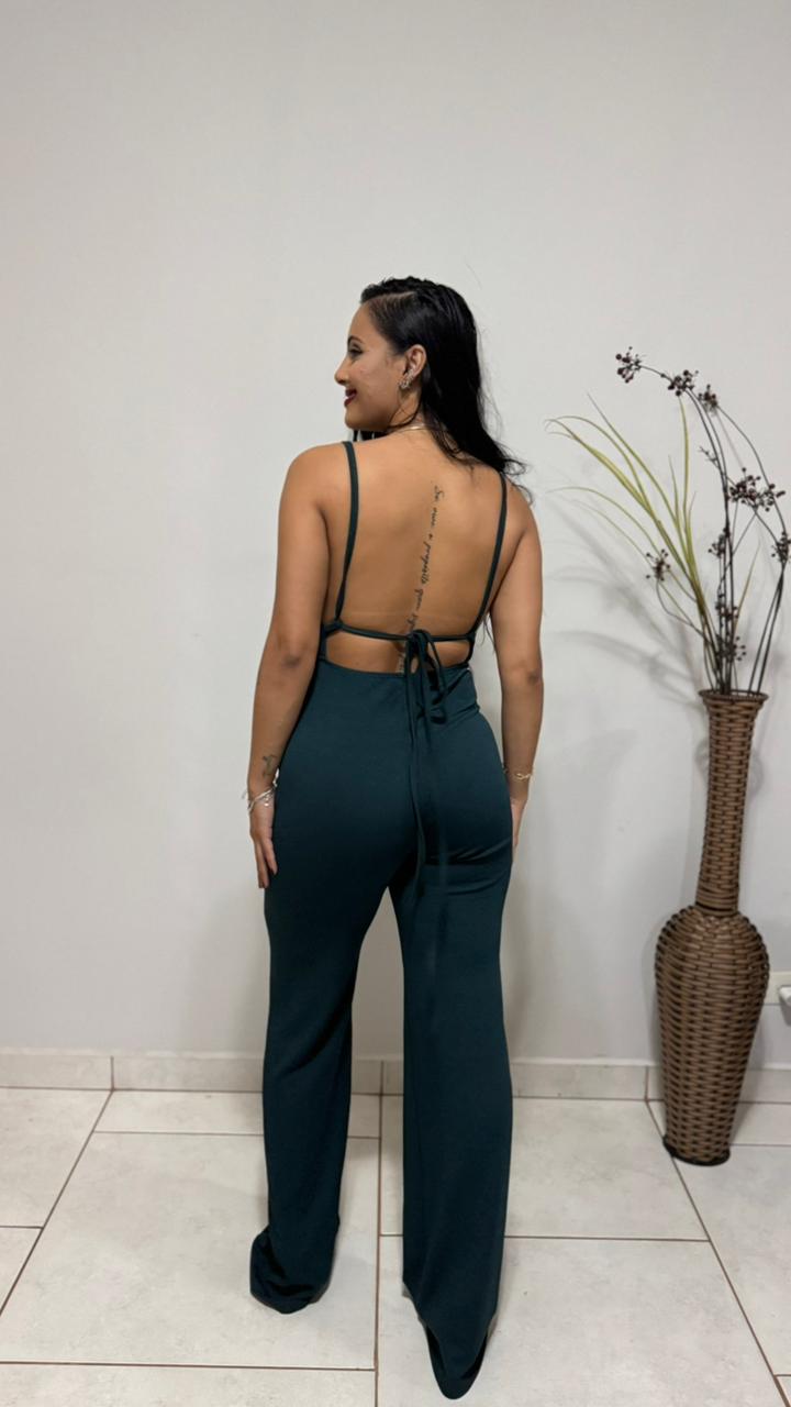 Macacão Verde Esmeralda Costas Abertas Amarrado