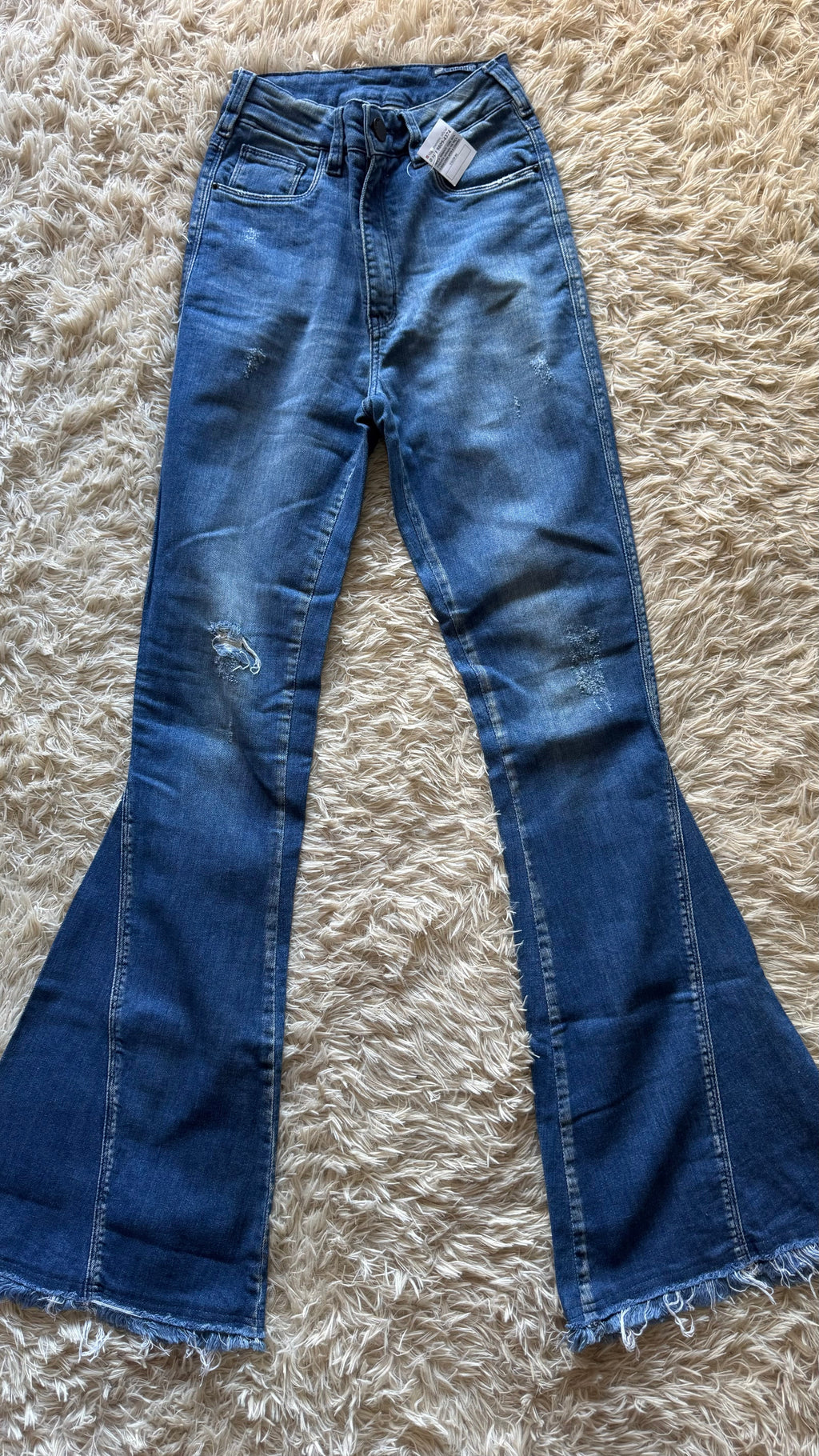 Calça Jeans Flare Destroyed Conotte Cintura Alta