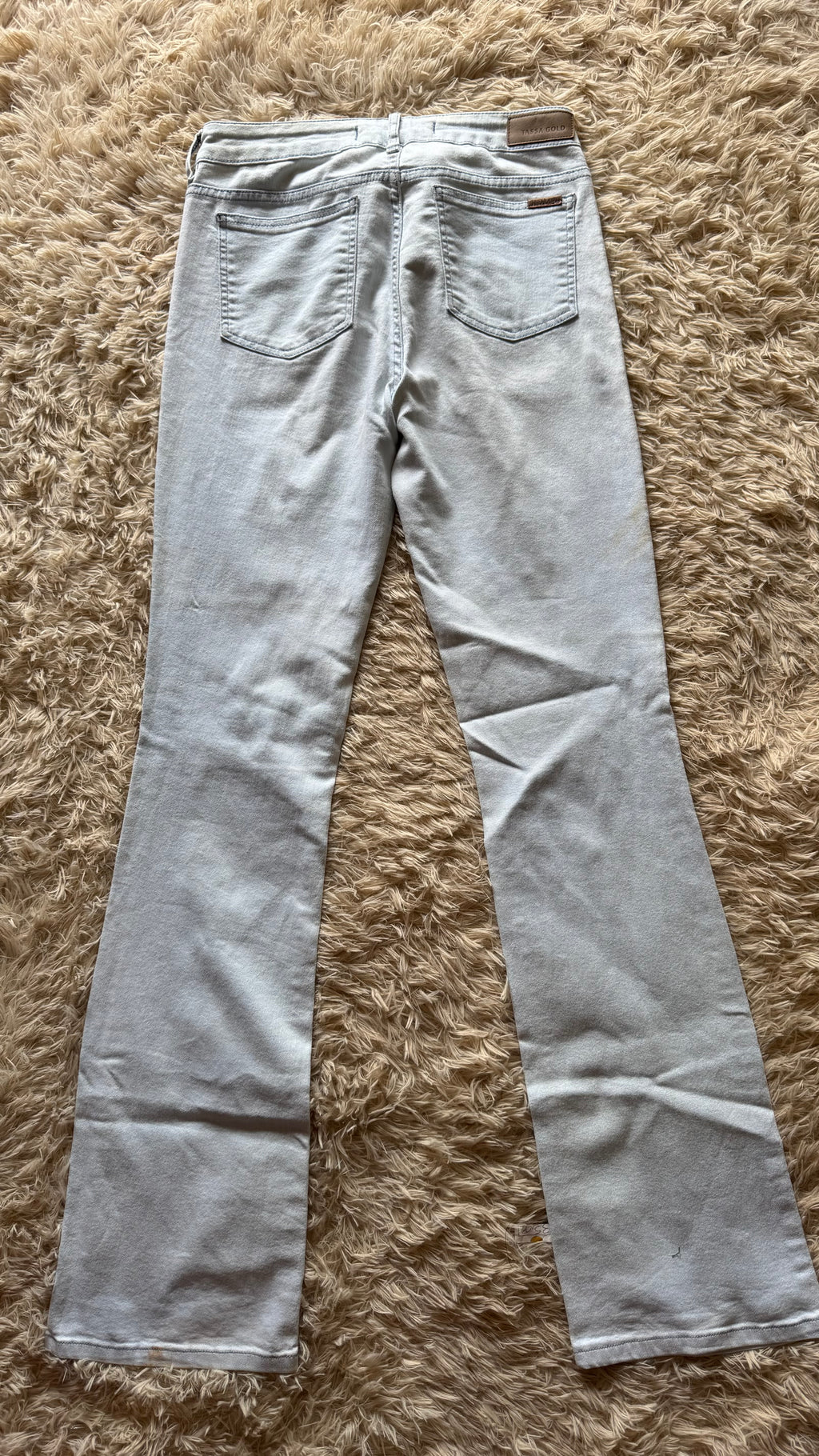 Calça Flare Tassa Gold Cinza