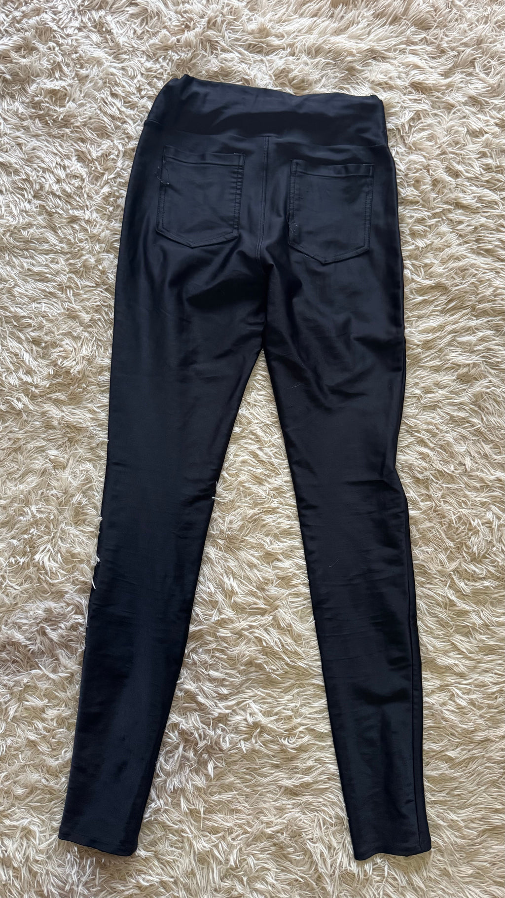 Calça Preta Skinny com Zíper