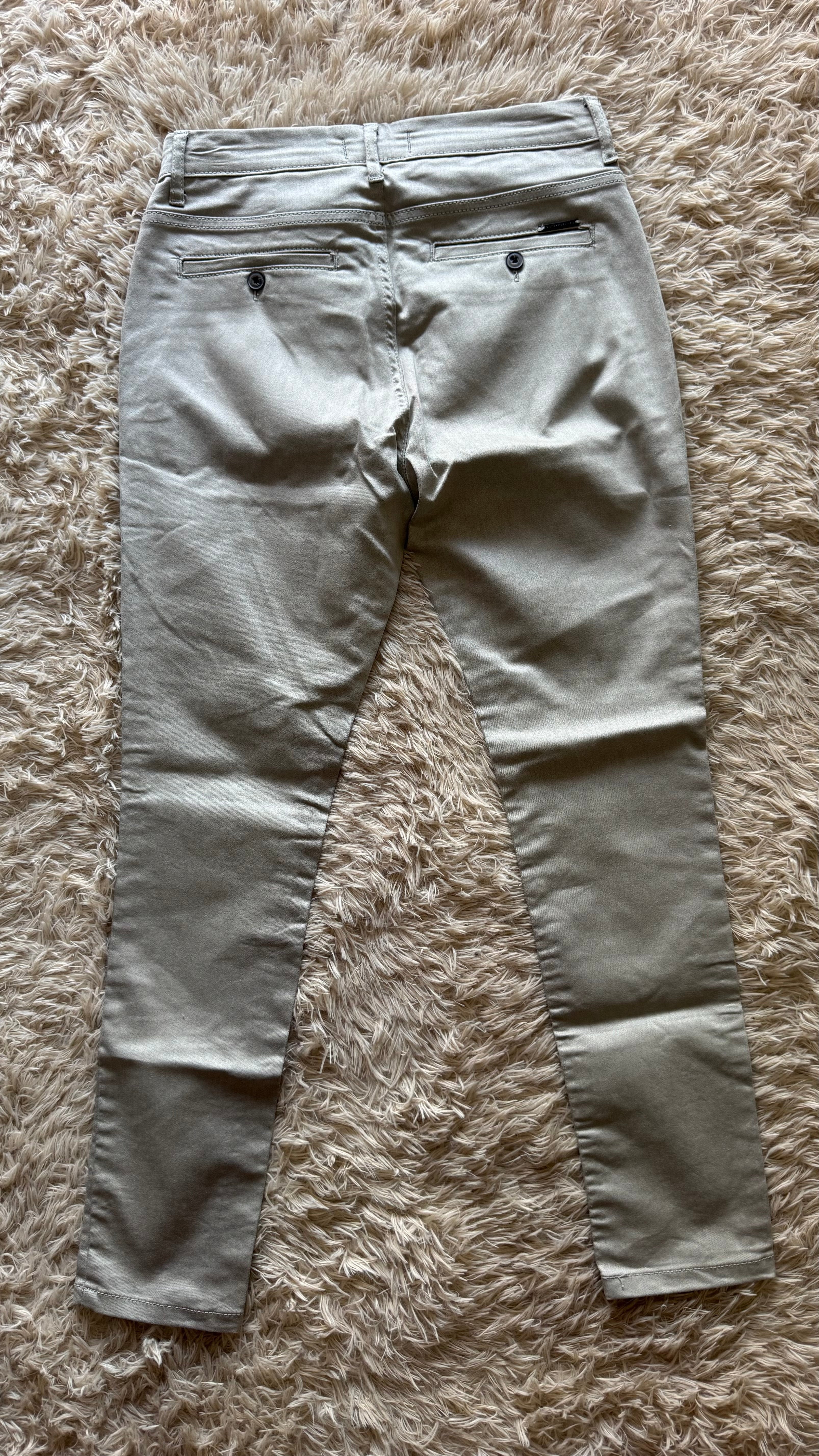 Calça Caqui Skinny Mediterrâneo