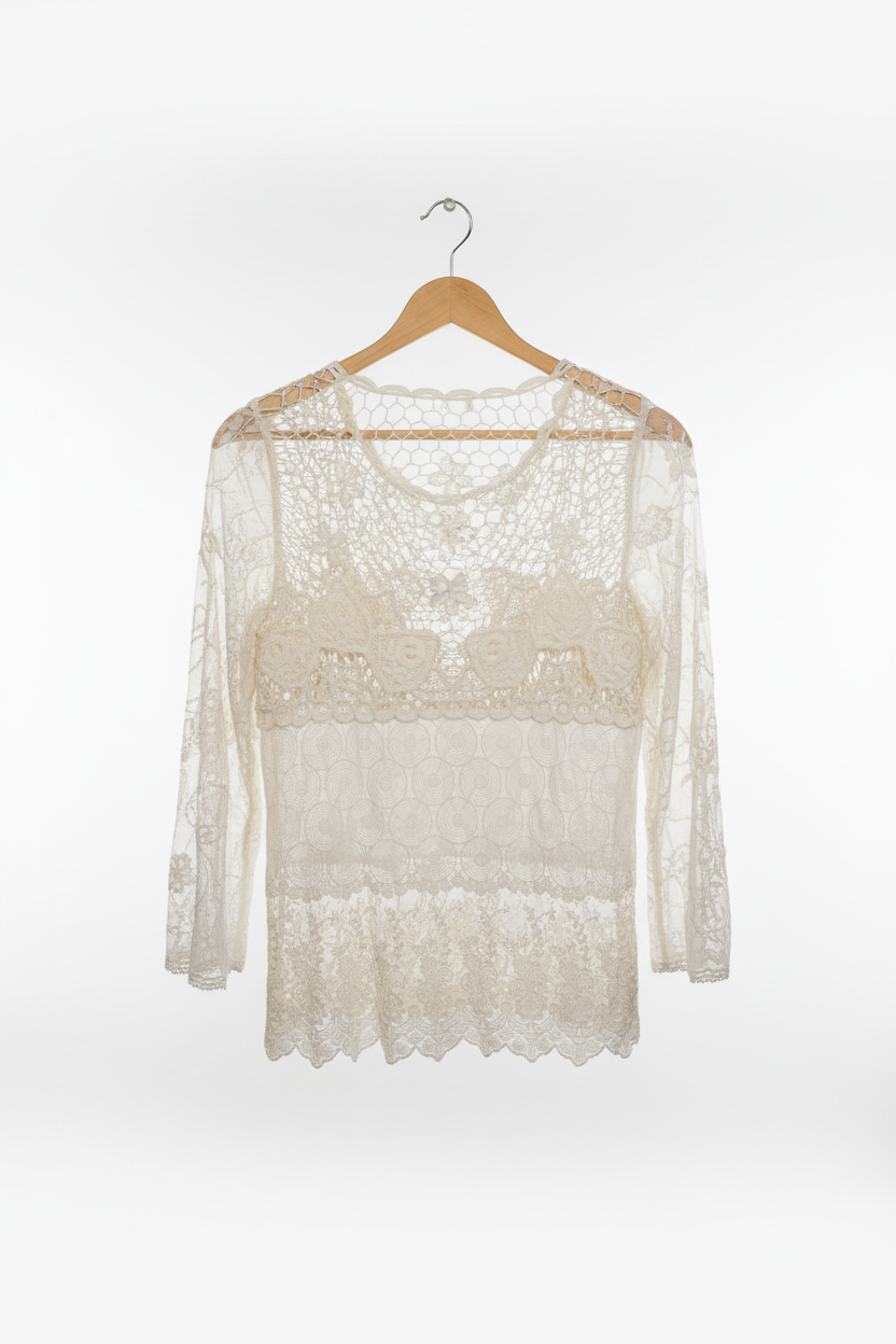 Saída de Renda Branca com Padrões Mistos e Manga Longa - ANANY