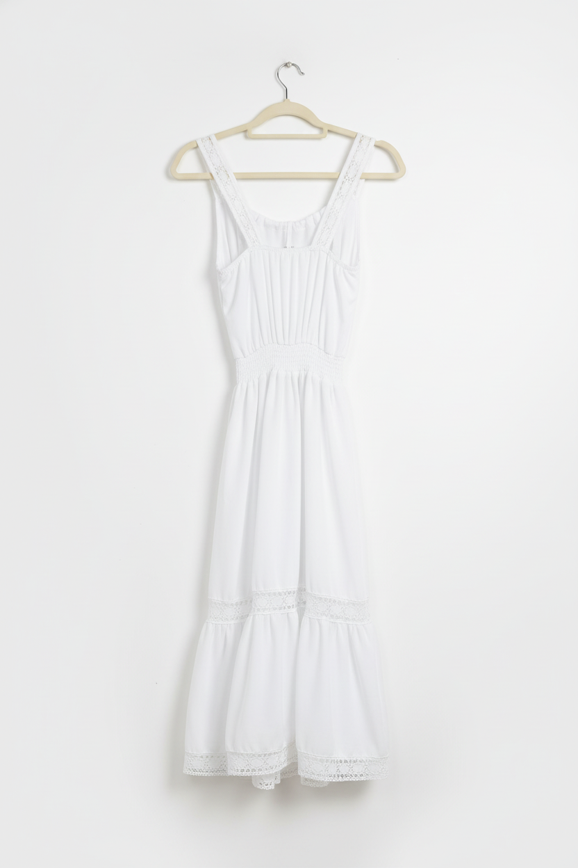 Vestido Branco com Renda e Babados - CAROLA