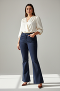 Calça Hering Flare Azul Marinho Texturizada