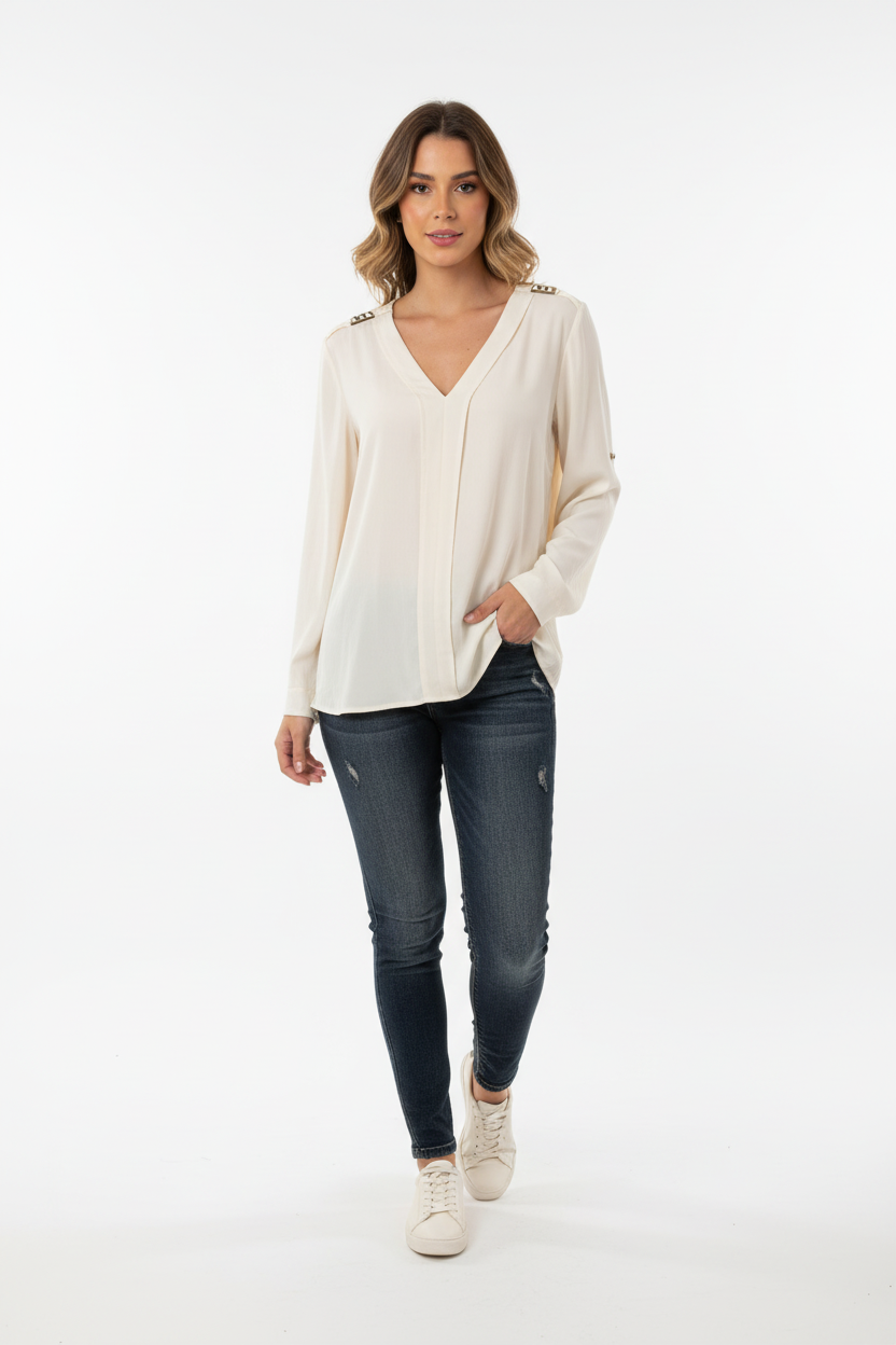 Blusa Off-White com Tachas Pollen