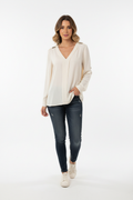 Blusa Off-White com Tachas Pollen