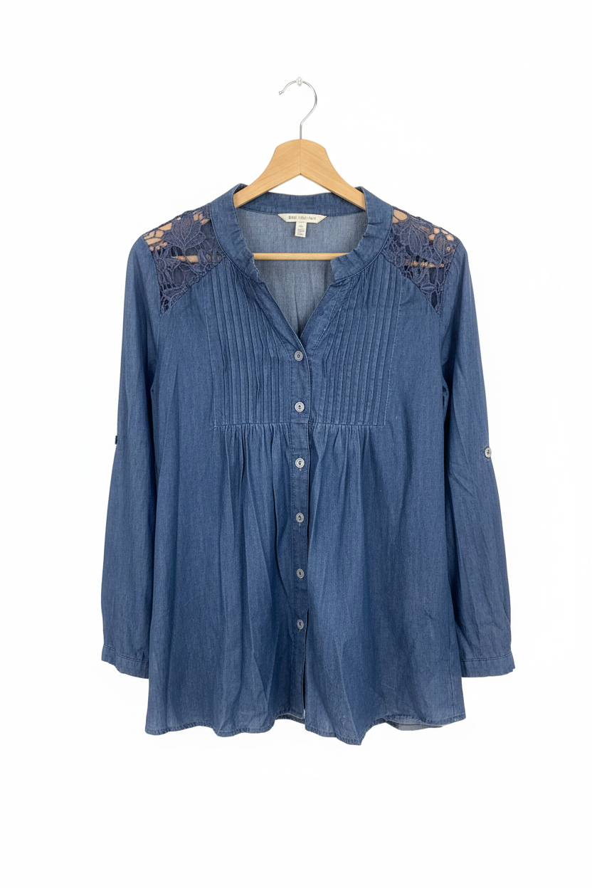 Blusa Jeans com Bordado Floral