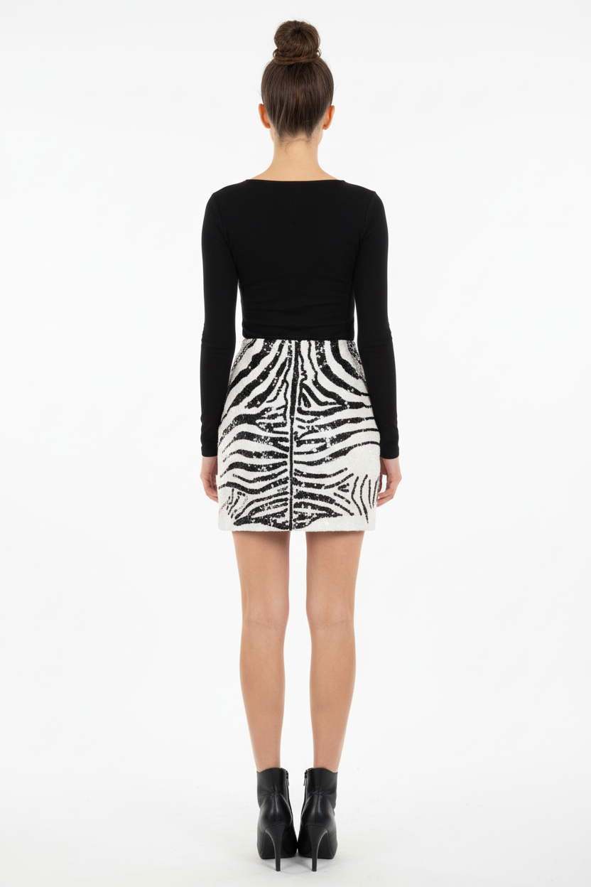 Saia zebra vintage - costas na modelo