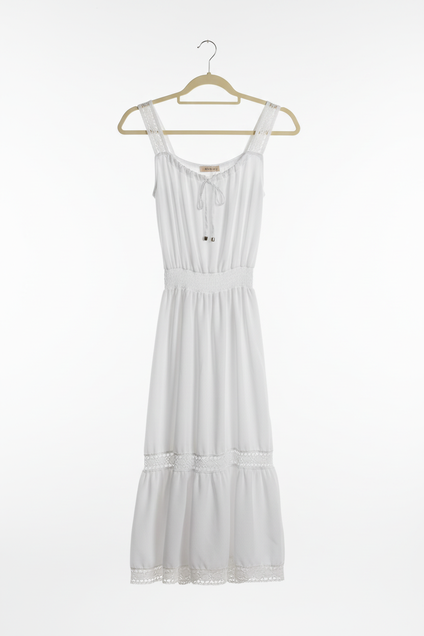 Vestido Branco com Renda e Babados - CAROLA